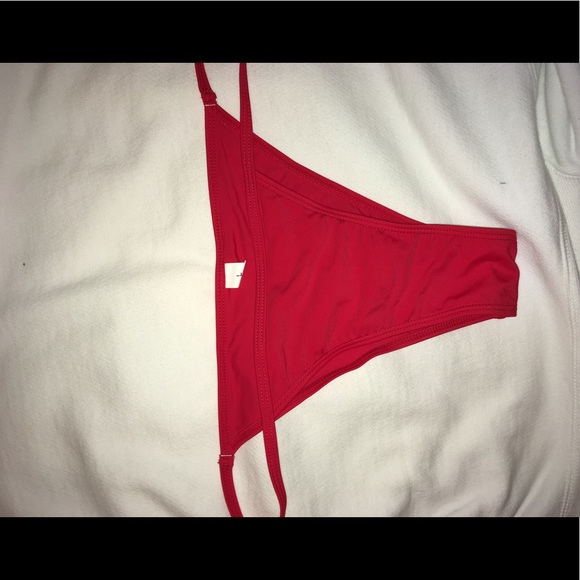 True red string bikini bottom - Picture 3 of 3